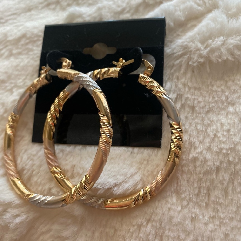Hoop gold & silver earrings